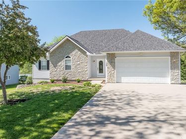 128 Lakeview Drive, Plattsburg, MO 64477