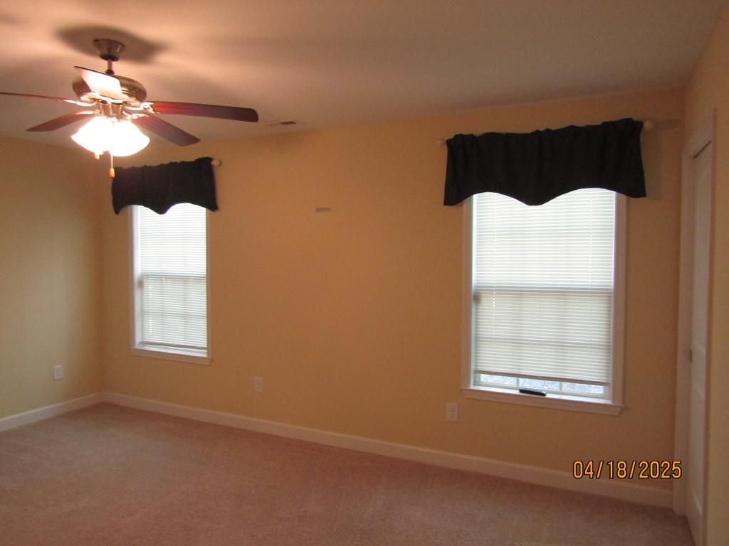 4335 Grande Harbour Blvd.  Photo 21