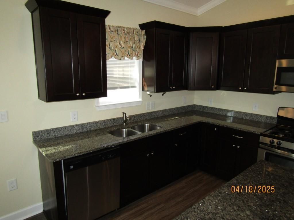 4335 Grande Harbour Blvd.  Photo 6