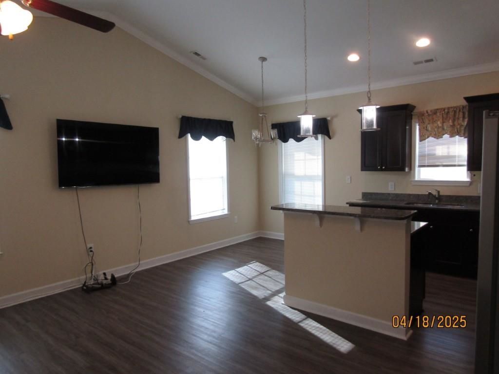 4335 Grande Harbour Blvd.  Photo 9