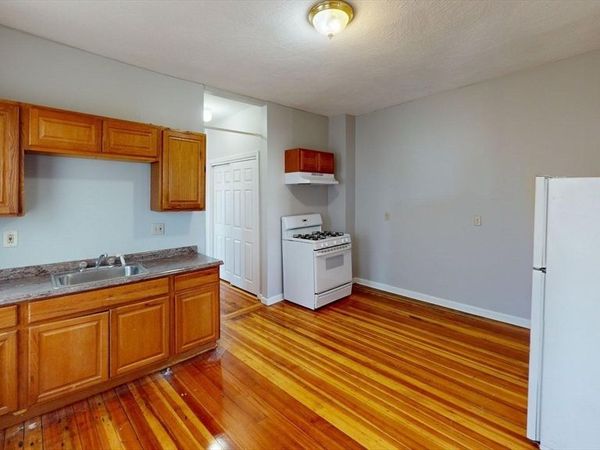 163-165 Hichborn Street, Unit 5, Revere, MA 02151