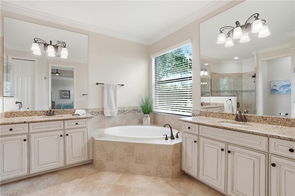 9457 Rialto Dr , Naples, FL 34113 Photo