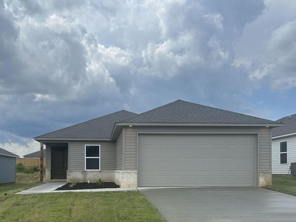 8040 Chesapeake Trail, Bauxite, AR 72011