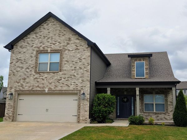 346 Rye DR , Clarksville, TN 37043