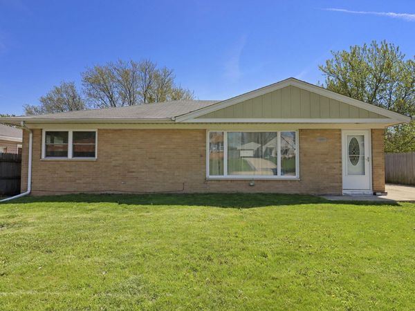 1237 Virginia St -, Racine, WI 53405