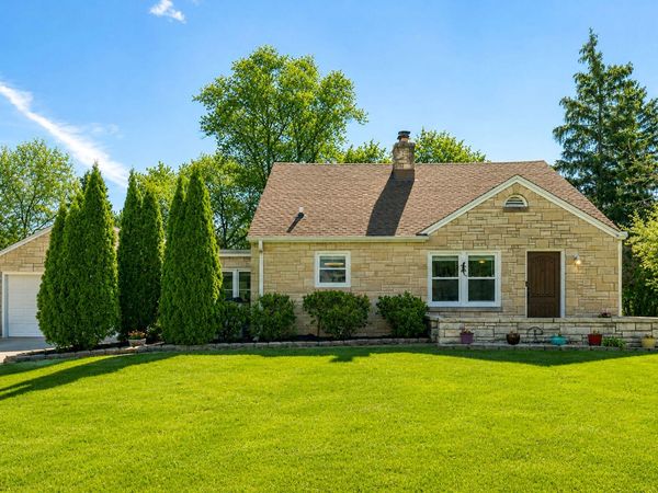 1430 Woodside Ln, Elm Grove, WI 53122