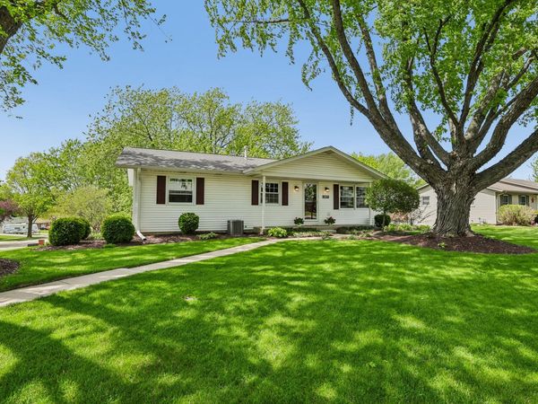 407 N Midway Ave, Jefferson, WI 53549