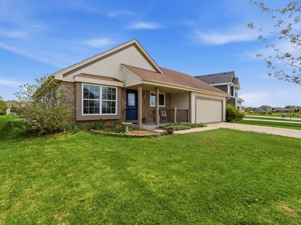 3837 Scenic Way, Caledonia, WI 53126