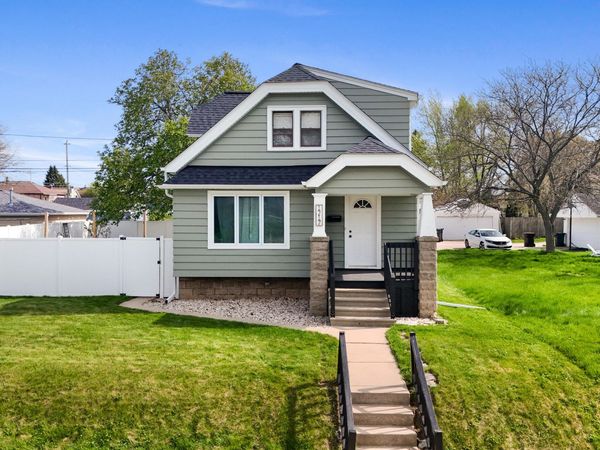 1217 Marion Ave, South Milwaukee, WI 53172