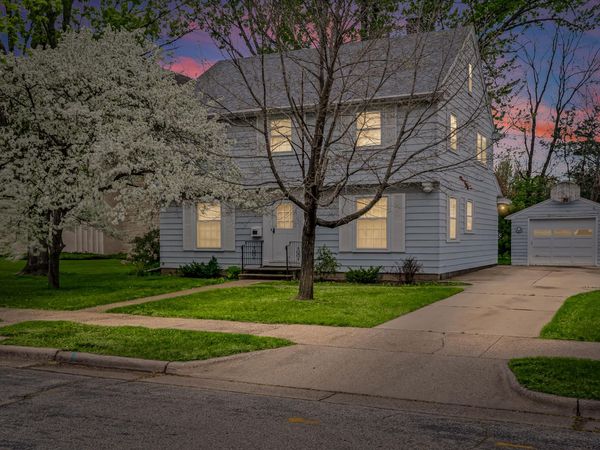 2020 21st Ter S, La Crosse, WI 54601