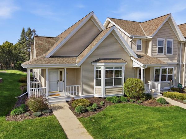 N28W6596 Alyce St, Cedarburg, WI 53012