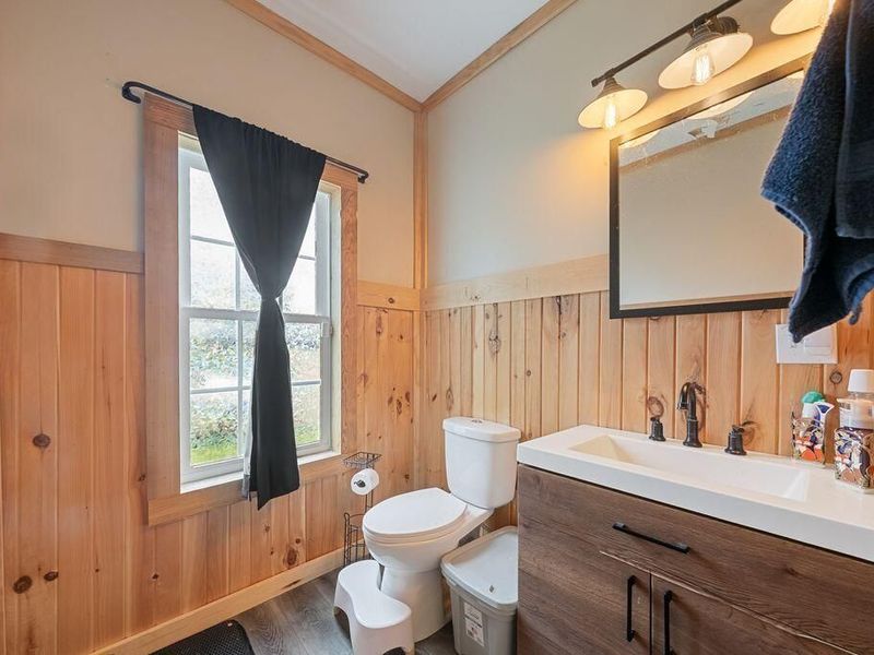 62 E North Street, Mount Gilead, OH 43338 Photo 32