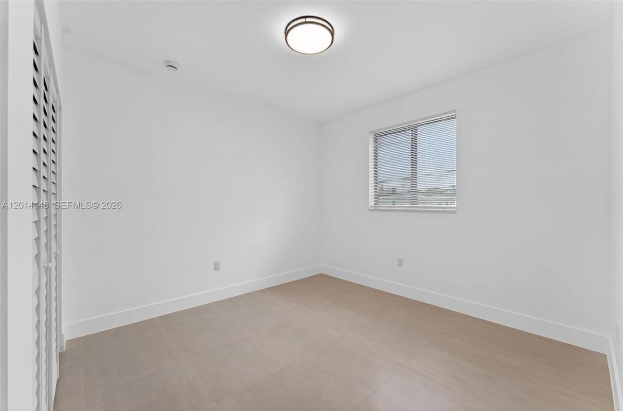 6500 NW 21st Ave , Miami, FL 33147 Photo