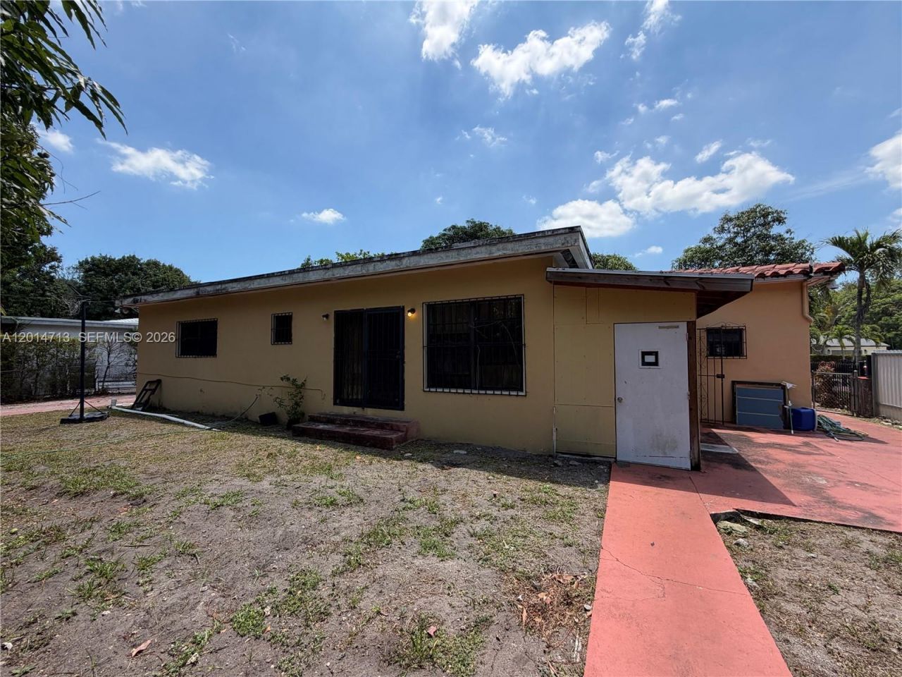 385 NE 129th St , North Miami, FL 33161 Photo