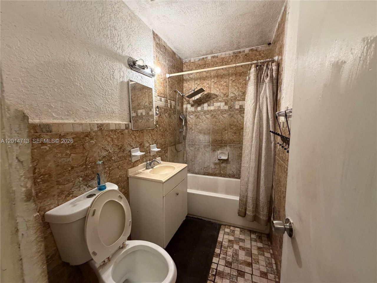 385 NE 129th St , North Miami, FL 33161 Photo