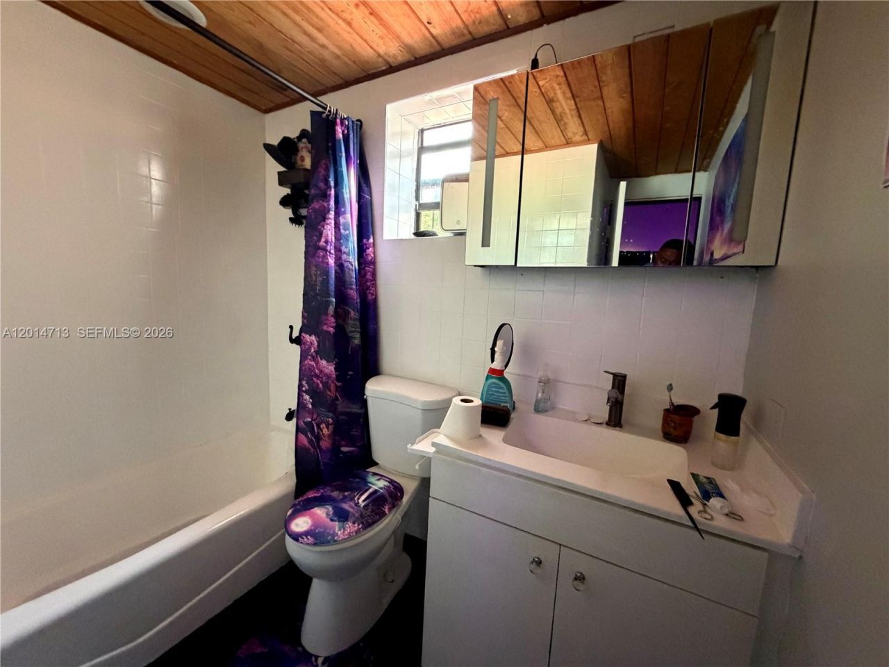 385 NE 129th St , North Miami, FL 33161 Photo