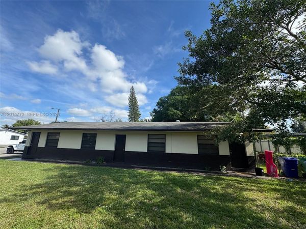 6134 SW 40th Ct , Miramar, FL 33023