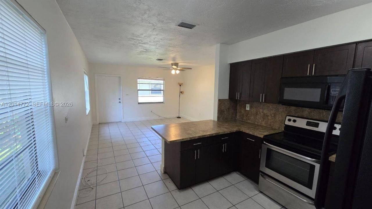 6134 SW 40th Ct, Miramar, FL 33023 Photo