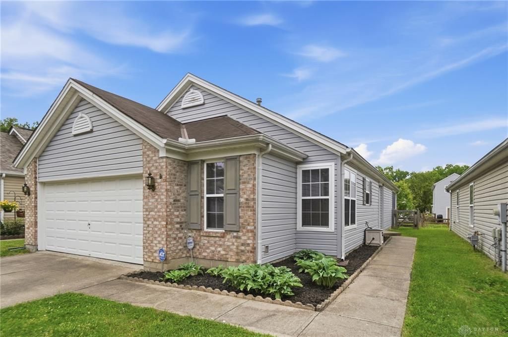 2068 Sheriton Court, Loveland, OH 45140 Main Photo