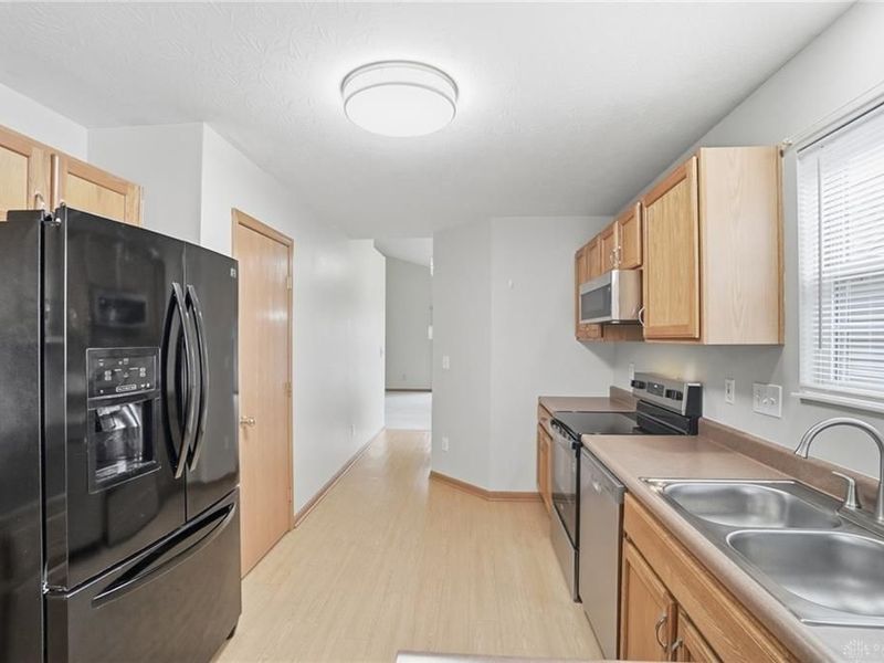 2068 Sheriton Court, Loveland, OH 45140 Photo 13
