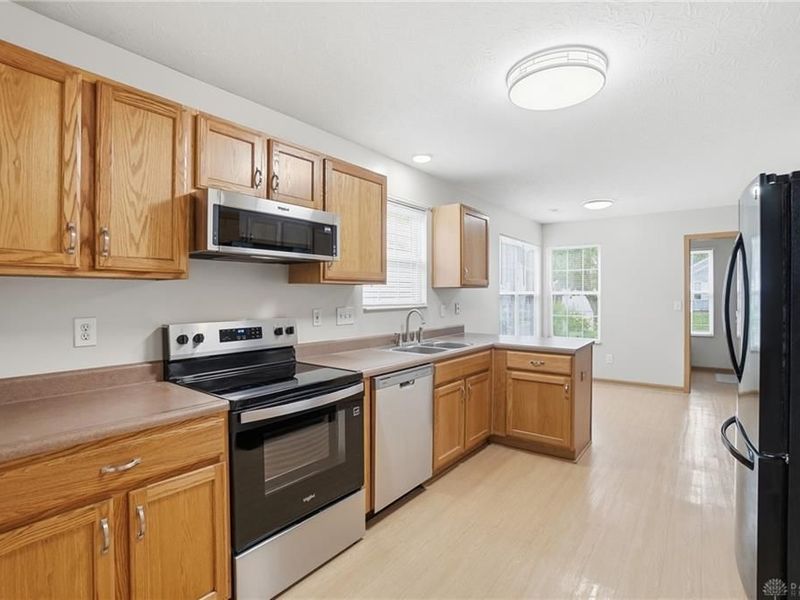 2068 Sheriton Court, Loveland, OH 45140 Photo 9