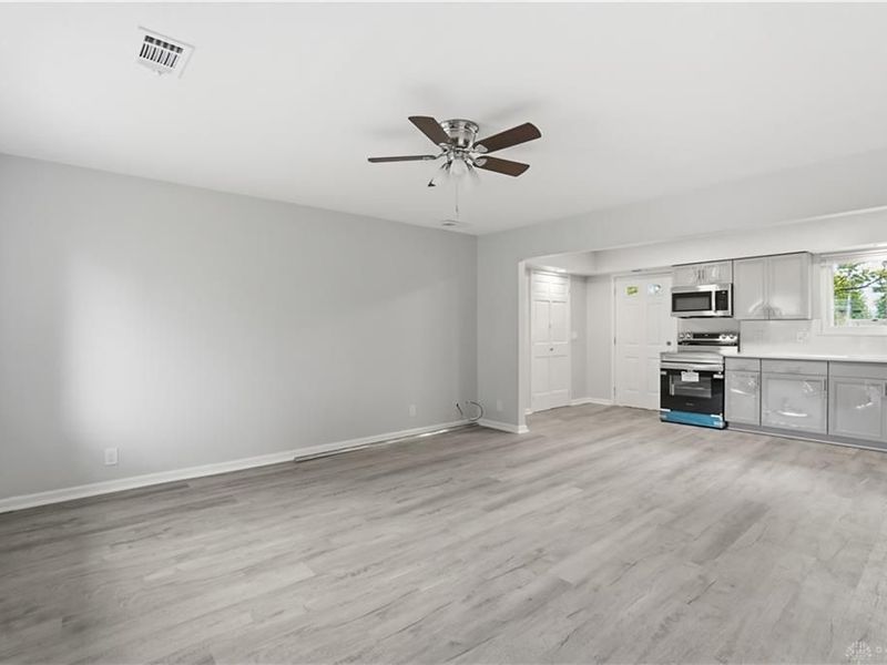 12150 Marwood Lane, Springdale, OH 45246 Photo 8