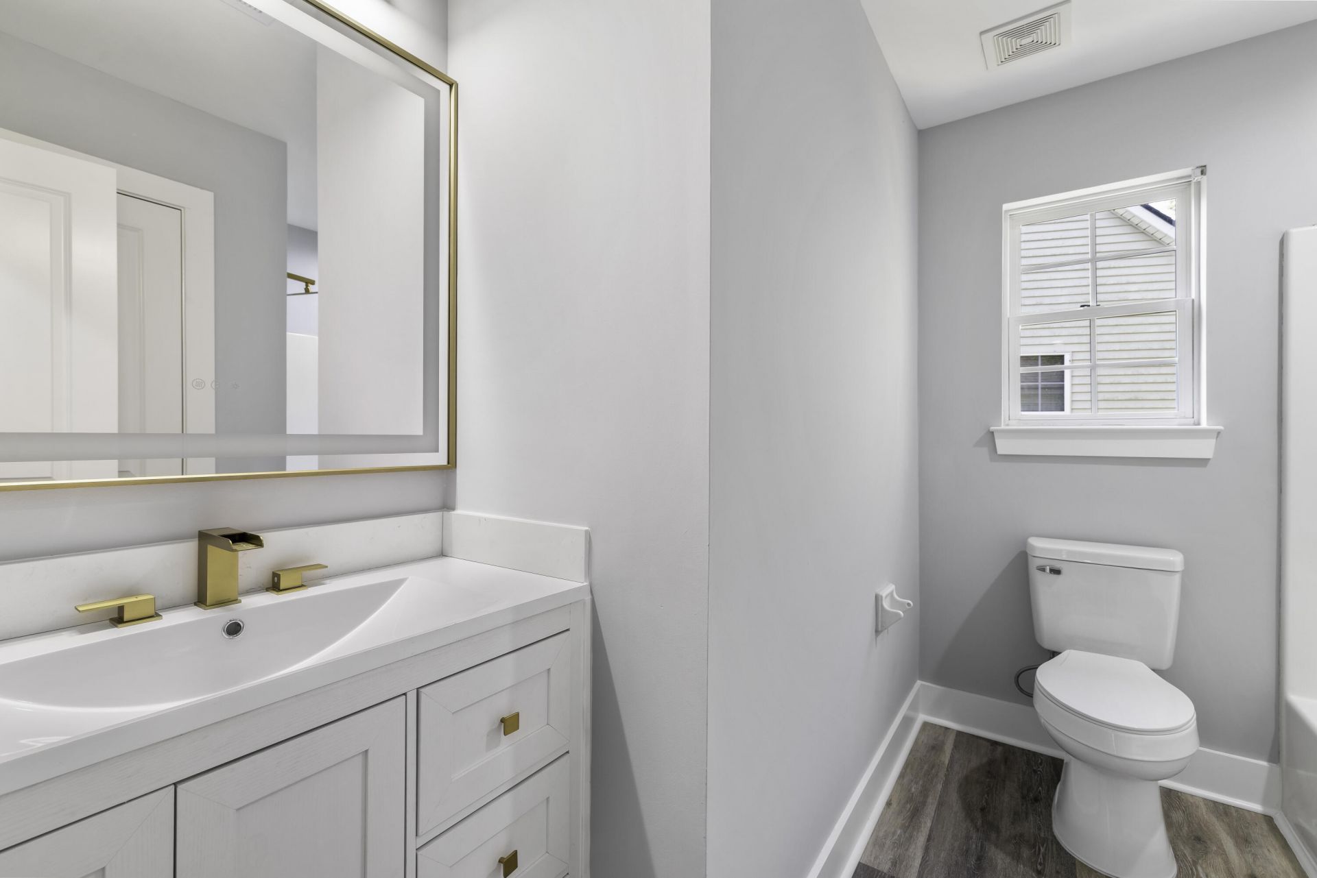 120 Evesham Drive Photo 42