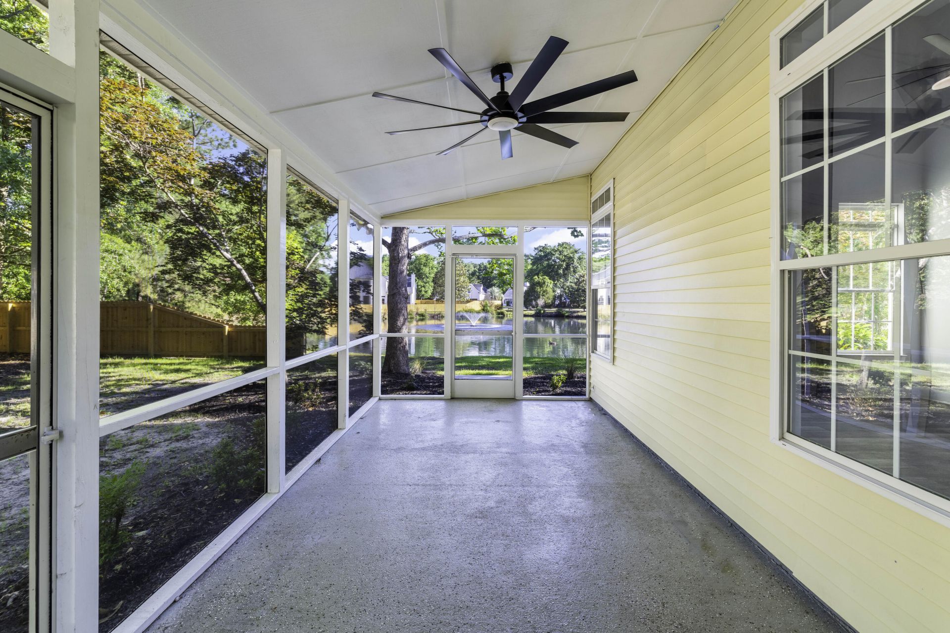 120 Evesham Drive Photo 49