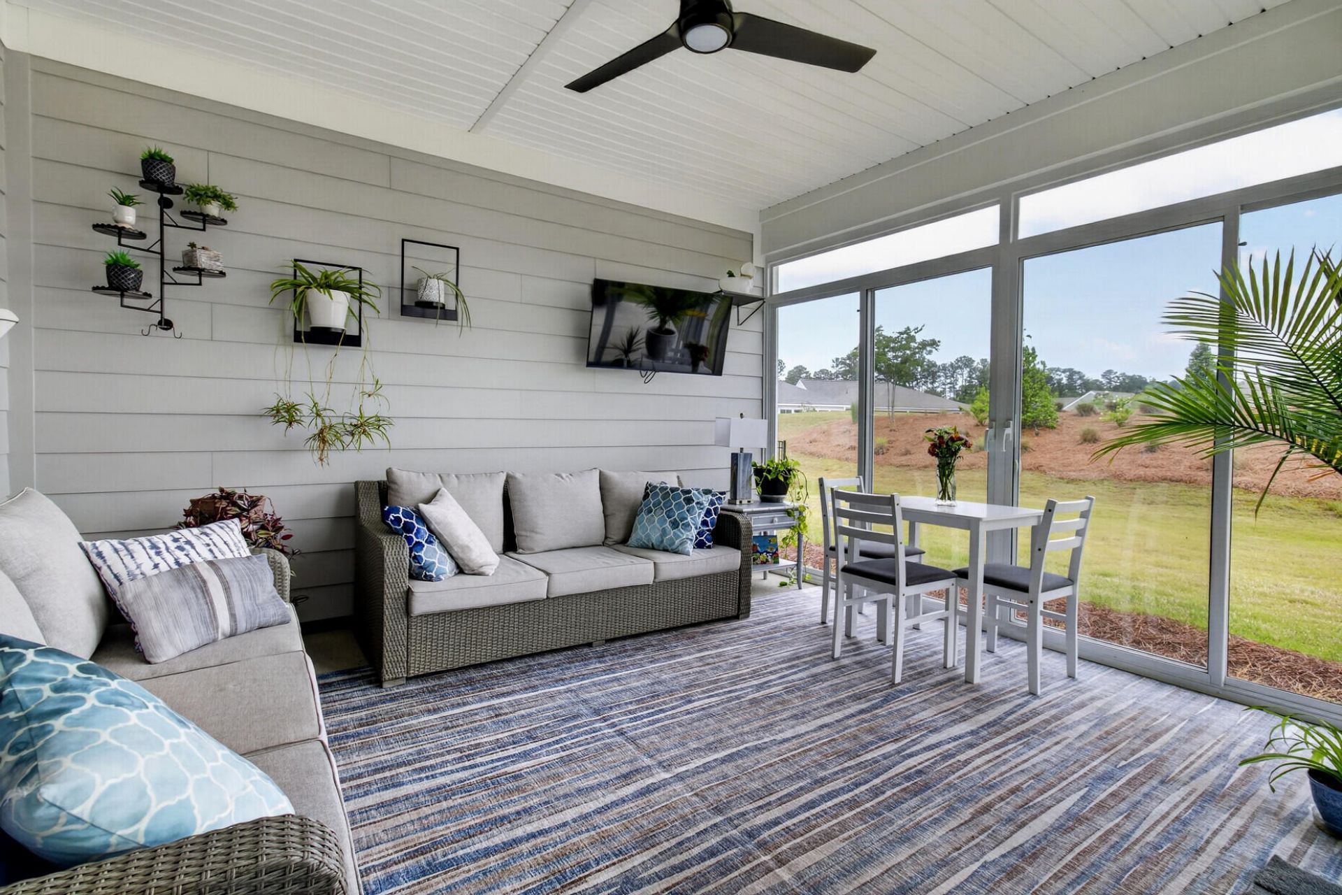 334 Autumn Azalea Way Photo 14