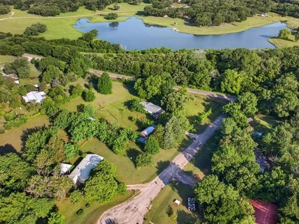 700 Kim Court, Cleburne, TX 76031