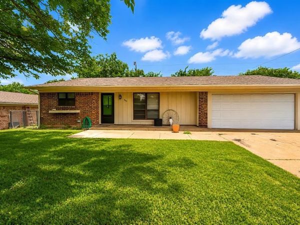 805 Long Drive, Mineral Wells, TX 76067