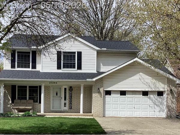 21384 Deerfield Drive, Woodhaven, MI 48183