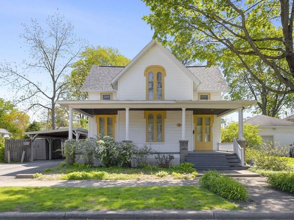 215 N 7th Street, Niles, MI 49120