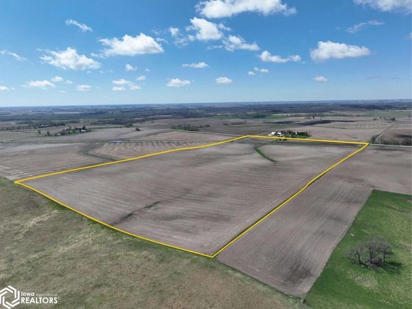 Quality Ridge Road, Coggon, IA 52218