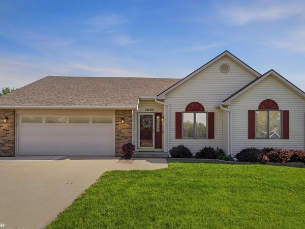 2805 Arnold Drive, Marshalltown, IA 50158