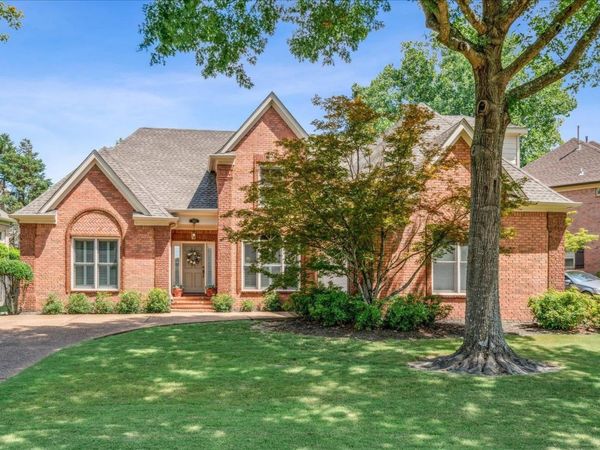 1341 CEDAR HOLLOW DR, Cordova, TN 38016