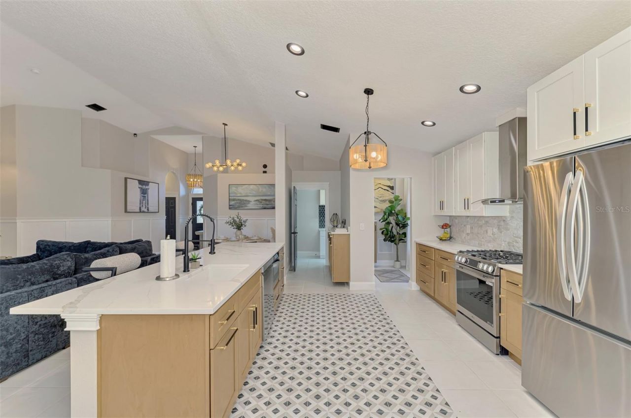 5261 Highbury Circle, Sarasota, FL 34238 Photo