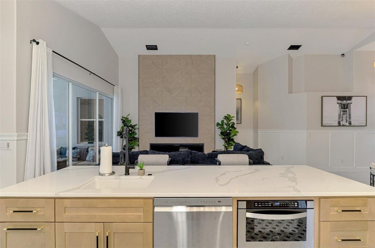 5261 Highbury Circle, Sarasota, FL 34238 Photo