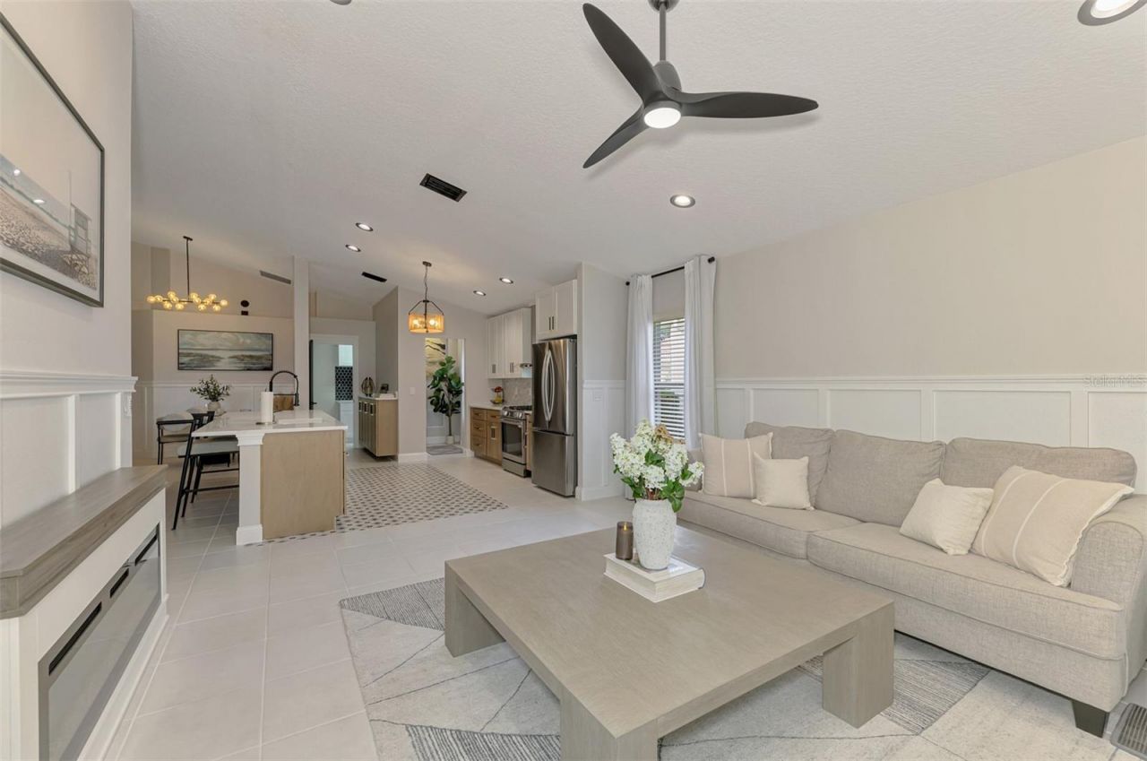 5261 Highbury Circle, Sarasota, FL 34238 Photo