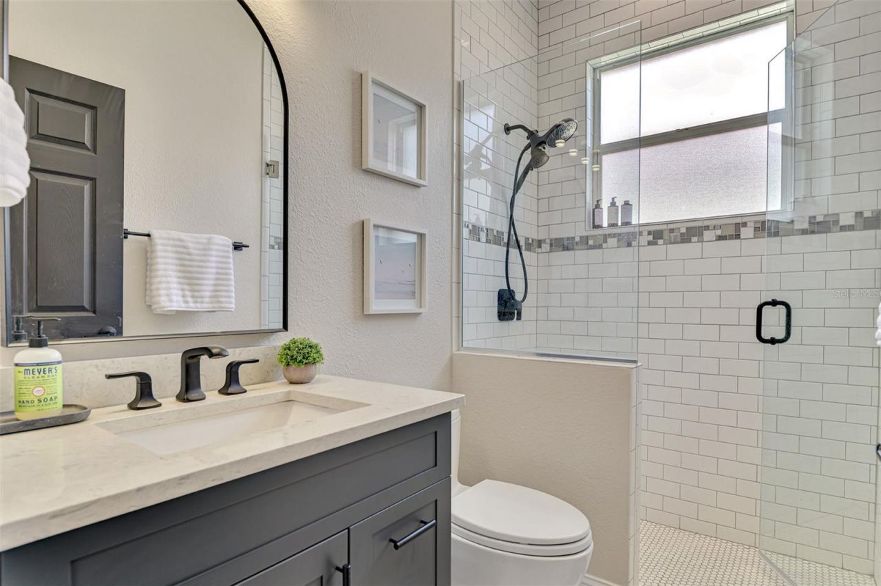 5261 Highbury Circle, Sarasota, FL 34238 Photo