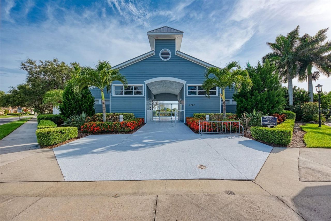 5261 Highbury Circle, Sarasota, FL 34238 Photo