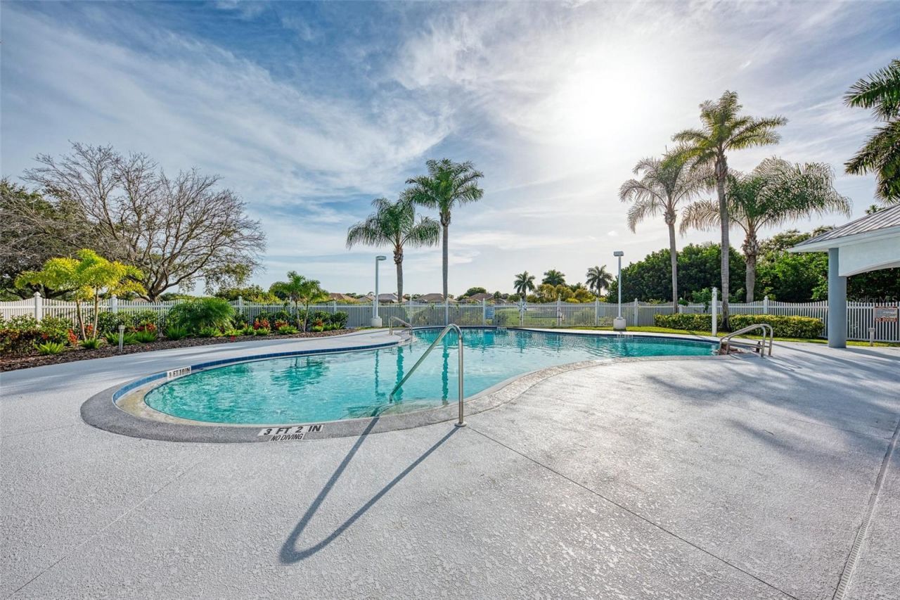5261 Highbury Circle, Sarasota, FL 34238 Photo