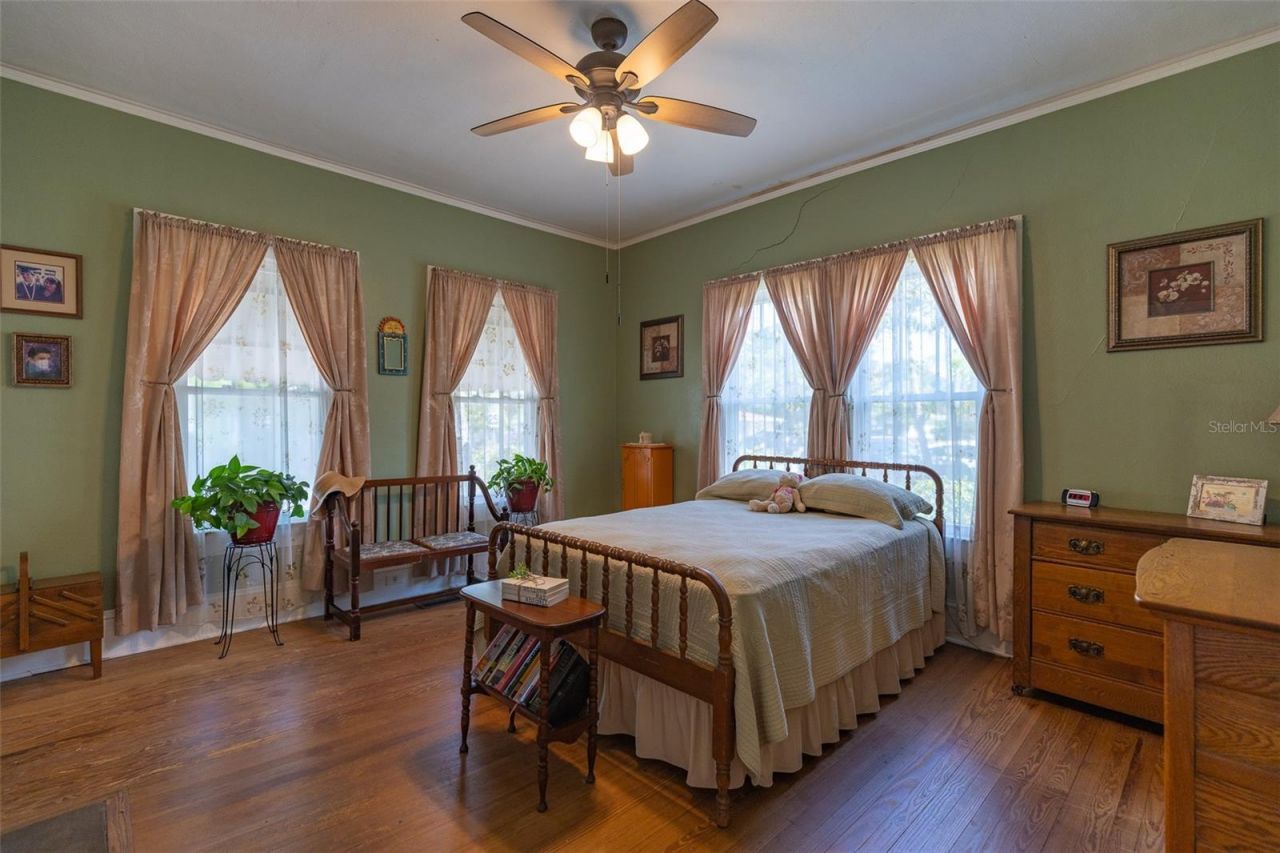 1221 18th Street W, Bradenton, FL 34205 Photo