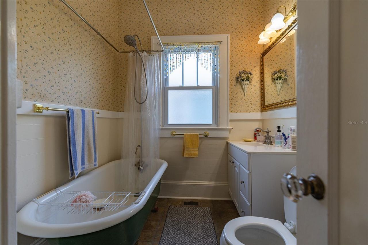 1221 18th Street W, Bradenton, FL 34205 Photo