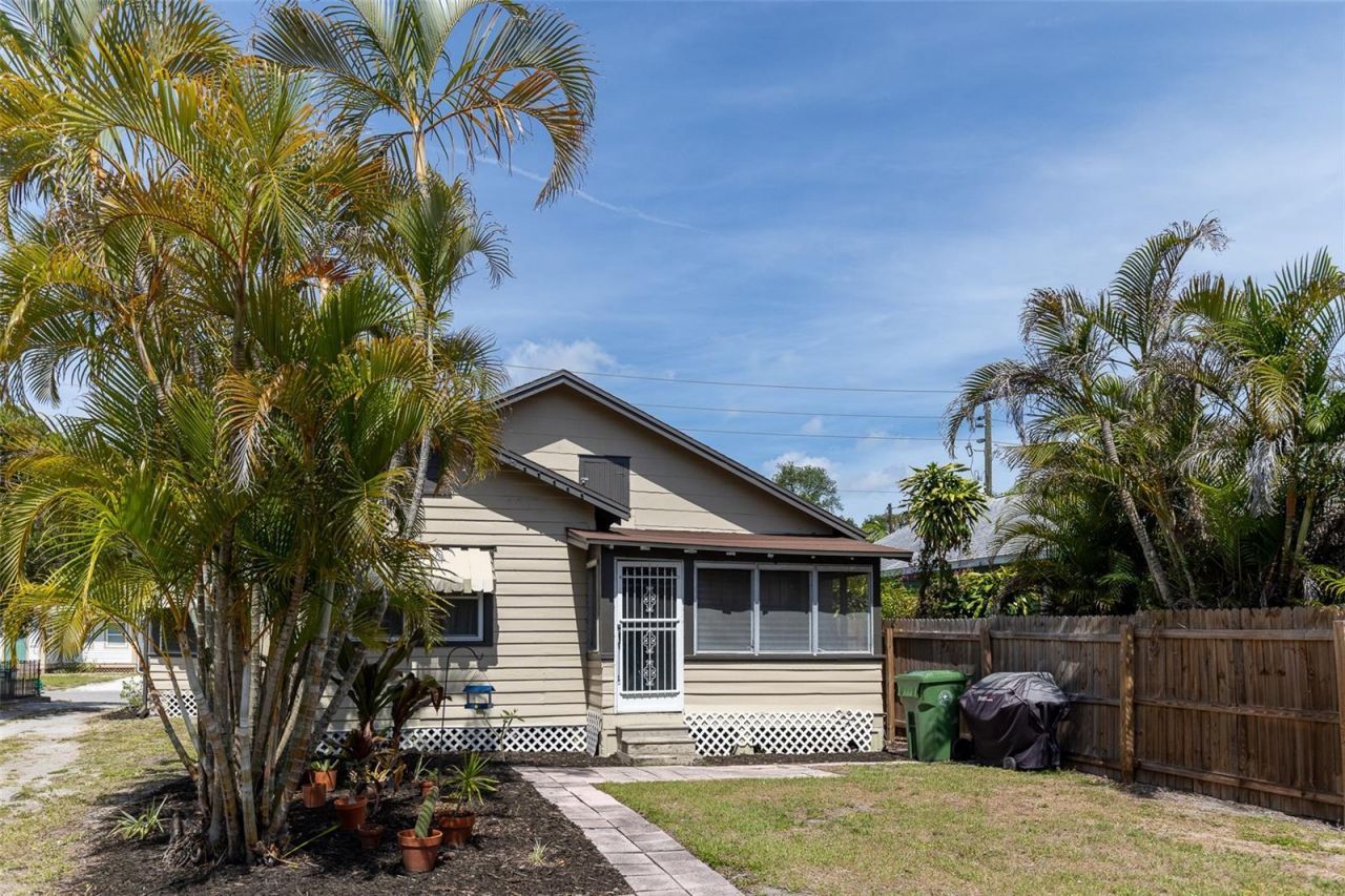 1221 18th Street W, Bradenton, FL 34205 Photo