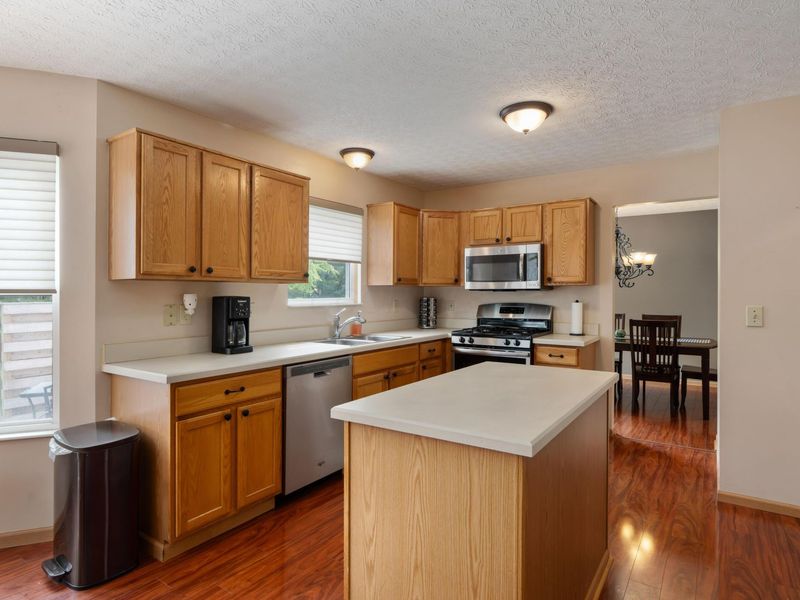 4098 Asbury Ridge Drive, Columbus, OH 43230 Photo 12