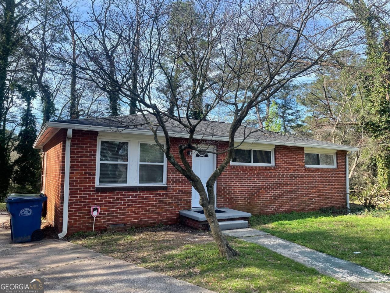 385 Macedonia Road Se, Atlanta, GA 30354 Main Photo