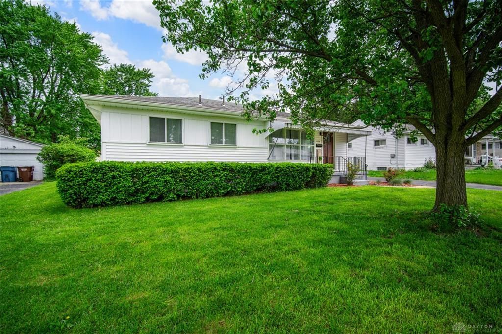 456 Twinning Drive, Dayton, OH 45431 Main Photo