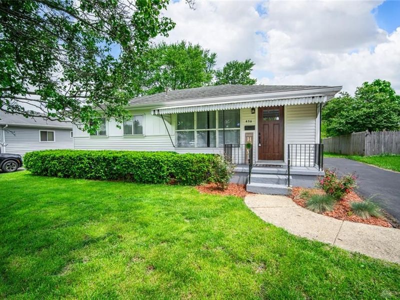456 Twinning Drive, Dayton, OH 45431 Photo 2