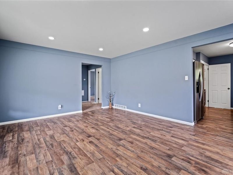 456 Twinning Drive, Dayton, OH 45431 Photo 7